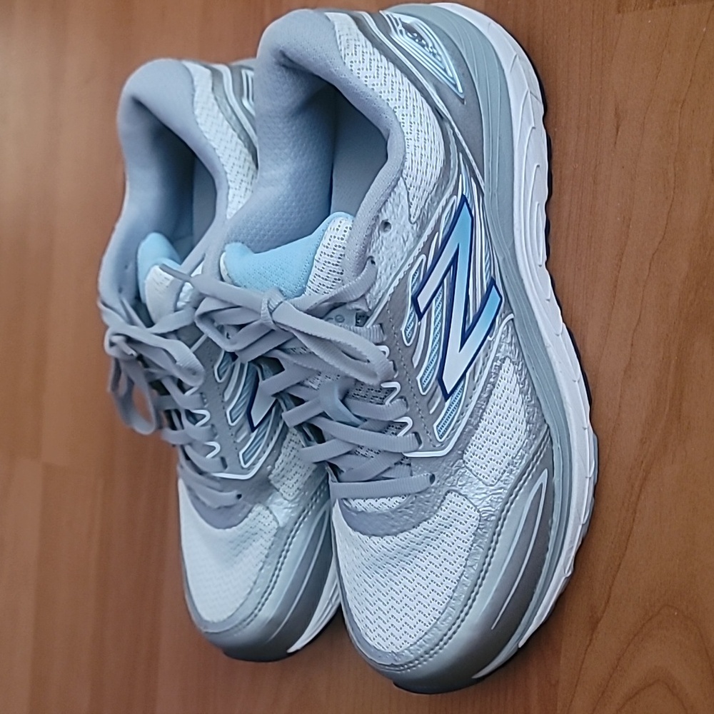 New Balance Womens Running Shoes 1340v3